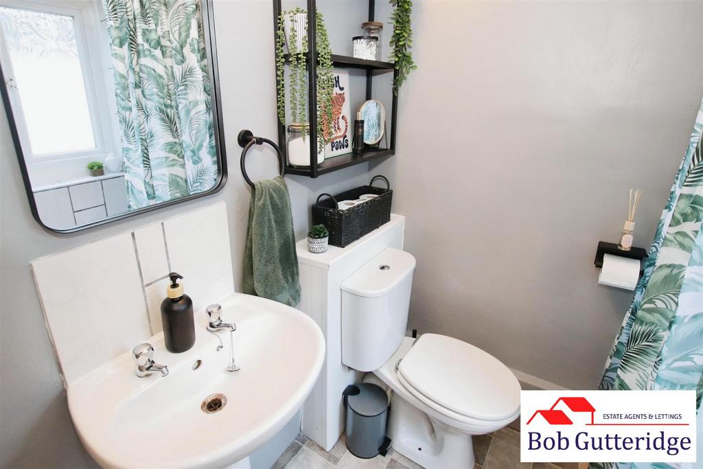 Ground floor bathroom