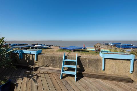 undefined, Sea Wall, Whitstable
