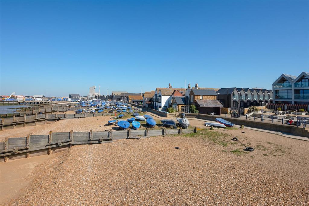 Sea Wall, Whitstable