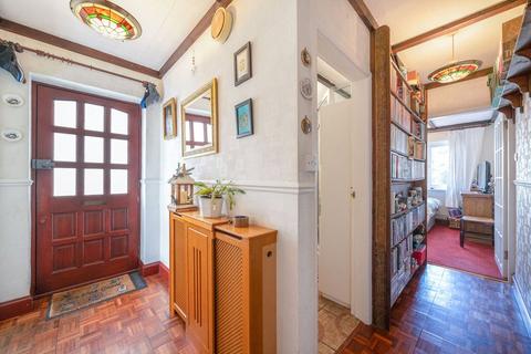 undefined, Hamilton Road, Kings Langley WD4