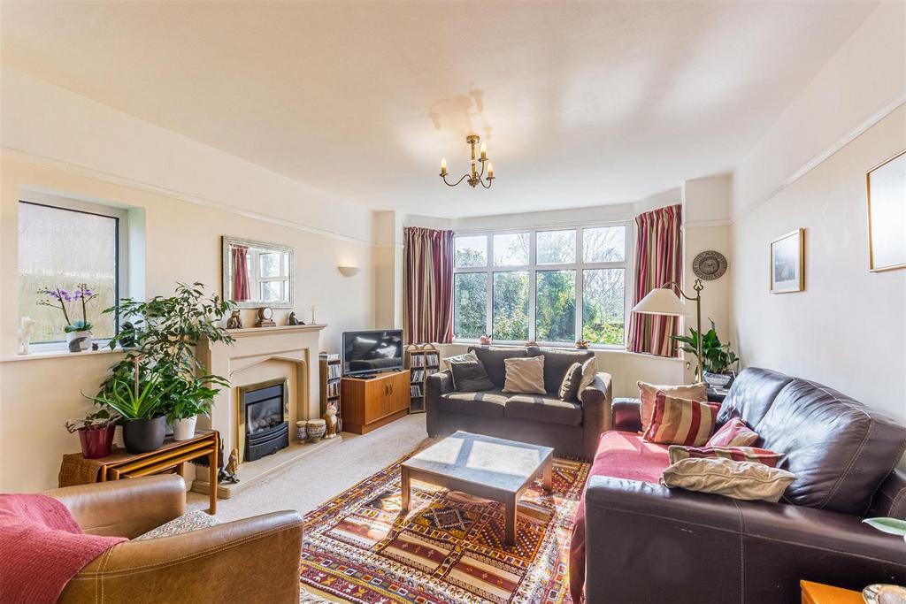 Living dining room