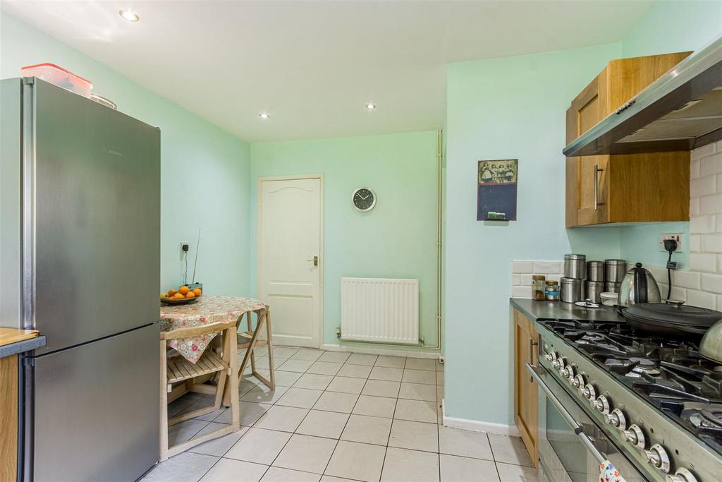 Dining kitchen