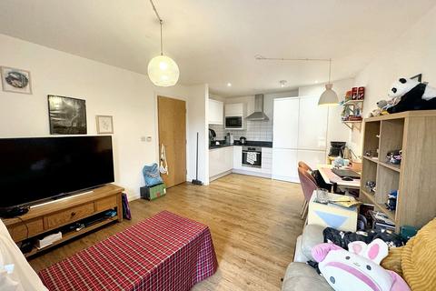 1 bedroom flat to rent, Lower Broughton Road, Salford, M7