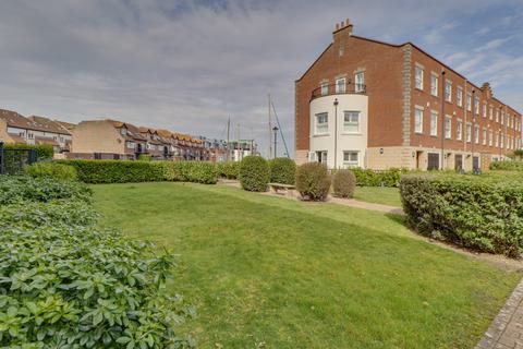 1 bedroom apartment for sale, Camber Place, Old Portsmouth