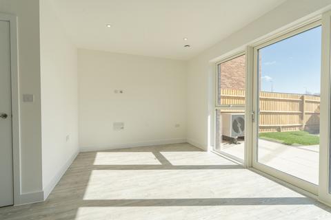3 bedroom detached house to rent, Lady White Crescent, Oxford, OX2