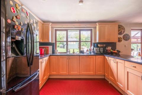 4 bedroom detached house for sale, Penmans Hill, Kings Langley WD4