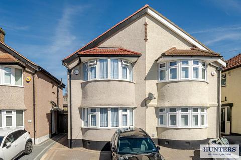 3 bedroom semi-detached house for sale, Budleigh Crescent, Welling