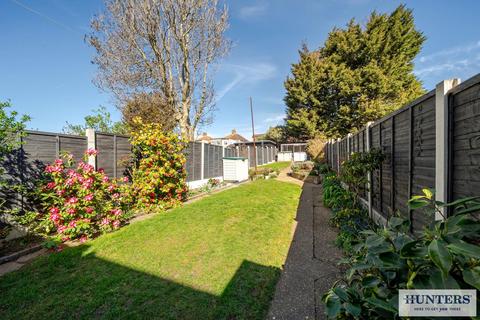 3 bedroom semi-detached house for sale, Budleigh Crescent, Welling
