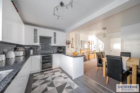 3 bedroom semi-detached house for sale, Budleigh Crescent, Welling
