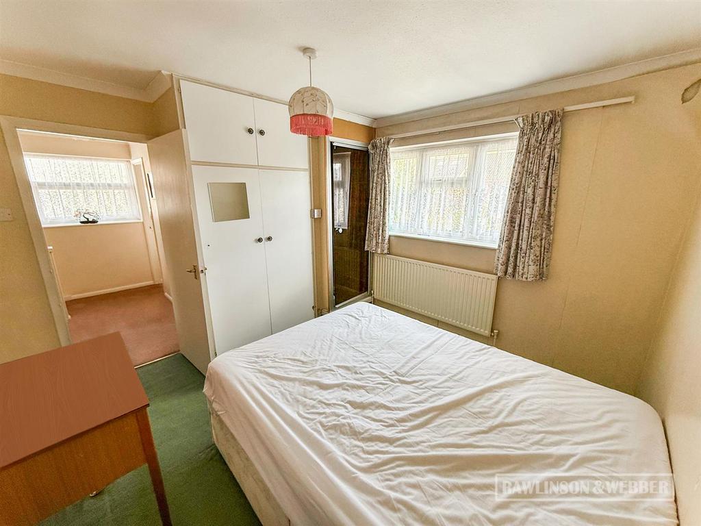 2nd Bedroom 2.jpg
