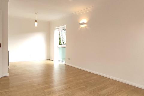 18 Fosse Way, West Byfleet, KT14 6BG