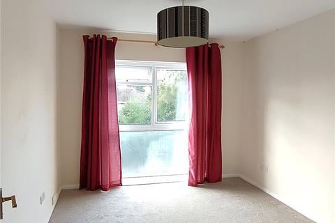18 Fosse Way, West Byfleet, KT14 6BG