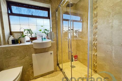 10 Willow Way, Aldershot, GU12 4AZ