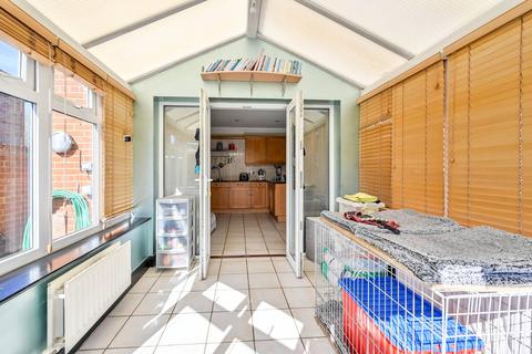 9 Oakdene Place, Peasmarsh, Guildford, GU3 1NJ