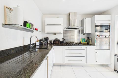 2 bedroom apartment for sale, London Road, West Sussex RH19