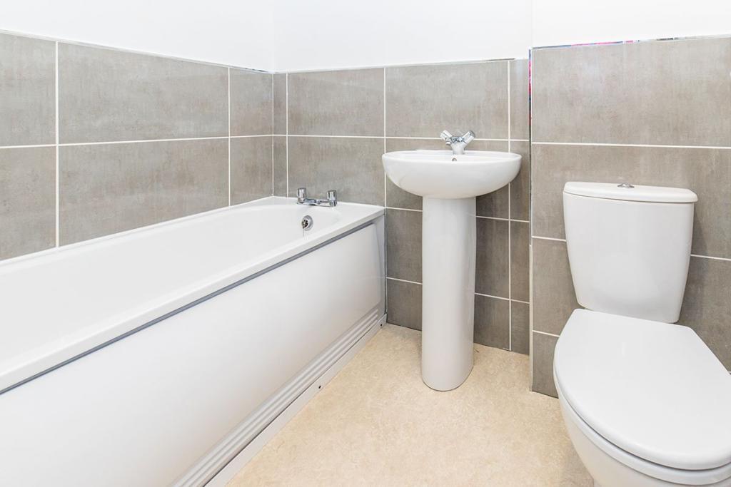 Bathroom.jpeg