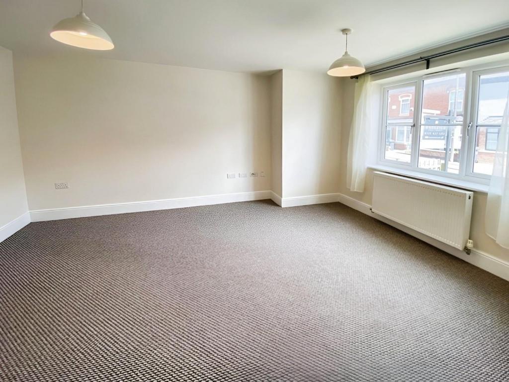Living Dining Area