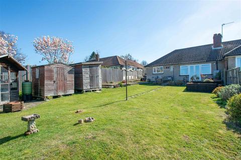 3 Curzon Close, Orpington, BR6 9NP