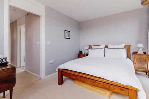 11 Lugton Brae, Dalkeith, EH22 1JX