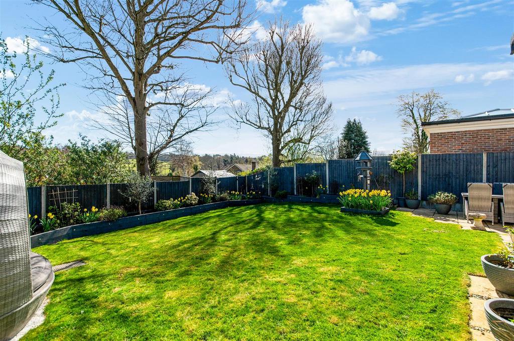 MIMOSA CLOSE,10 - (14).jpg