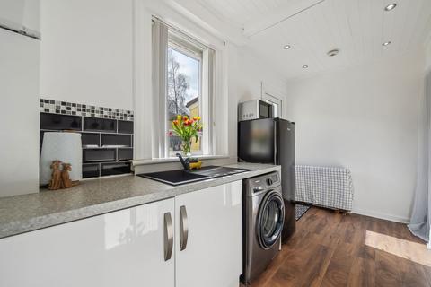94 Monteith Drive, Clarkston, Glasgow, G76 8NY