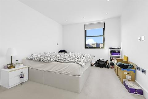 2 bedroom apartment for sale, Spring Grove, London, W4