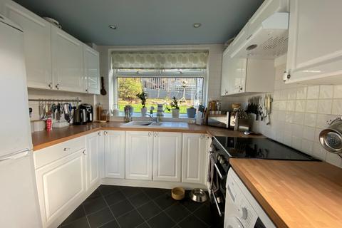 3 bedroom semi-detached house for sale, Park Road, Low Moor, Bradford, BD12