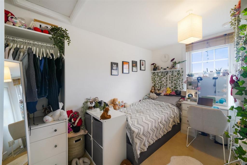 172 Watford Road - Yt37fp Ej U47hec6 De9 Pf.jpg