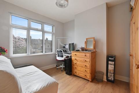 4 bedroom terraced house for sale, Manton Avenue, W7