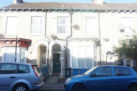 2 bedroom flat to rent, Flat 1, 5 Peel Street, Spring Bank, Hull, HU3 1QR
