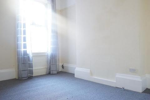 2 bedroom flat to rent, Flat 1, 5 Peel Street, Spring Bank, Hull, HU3 1QR