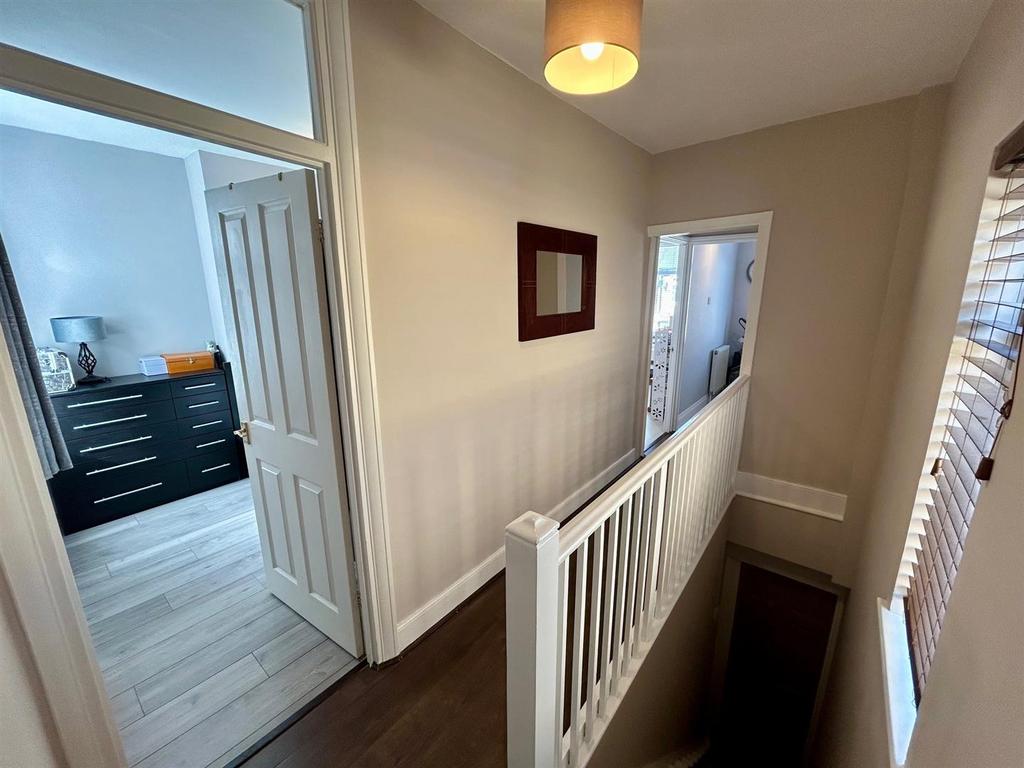 119a westward road 1.jpg