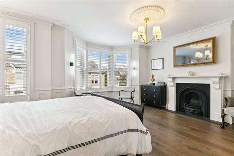 5 Honeywell Road, London, SW11 6EQ