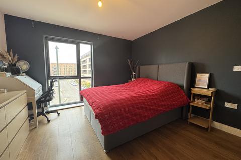 2 bedroom flat for sale, Mill Hill, London NW7