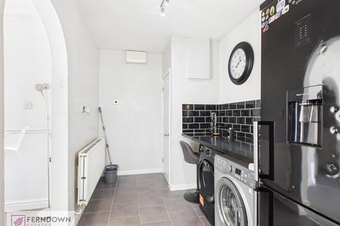 71 Elmstead Avenue, Birmingham, B33 0PQ