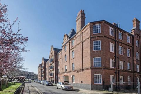 undefined, Hannibal Road, LONDON