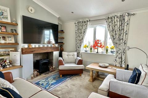 2 bedroom bungalow for sale, New Lane, Milford on Sea, Lymington, Hampshire, SO41