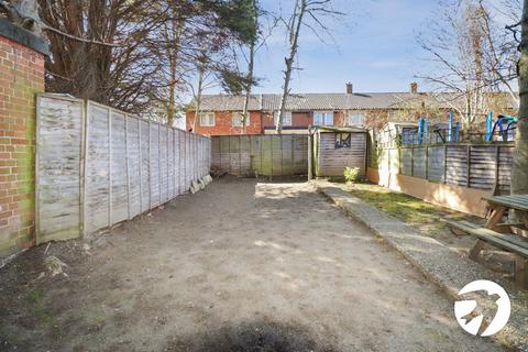 214 Edington Road, London, SE2 9JR