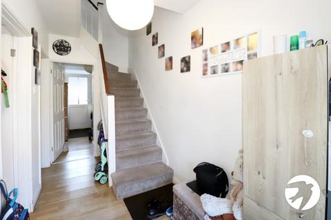 214 Edington Road, London, SE2 9JR
