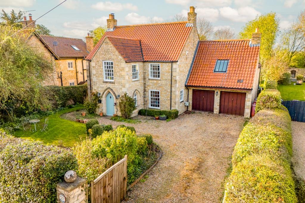 Embsay Holt (Nocton)-1