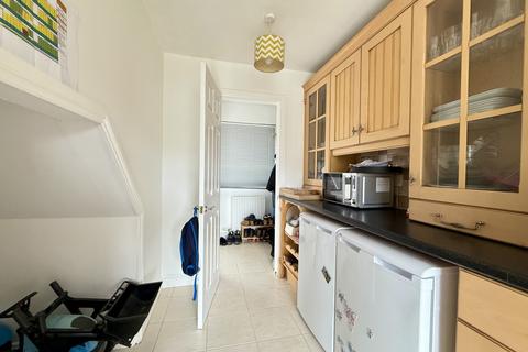 55 Lancelot Road, Exeter, EX4 9BU