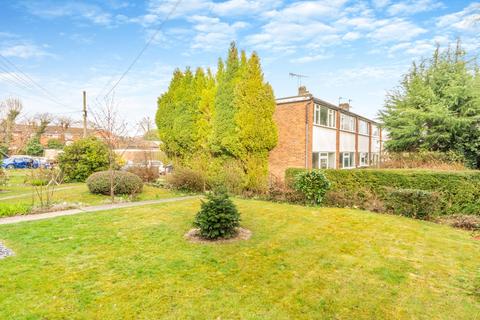 15 Cherry Orchard, Amersham, HP6 6LE