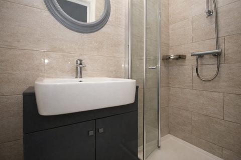 1 bedroom in a house share to rent, Bensham Lane, Thornton Heath, CR7