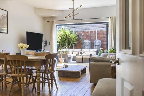 undefined, Lyham Road, Brixton, London, SW2