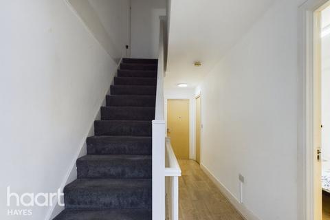 undefined, Wraysbury Drive, WEST DRAYTON