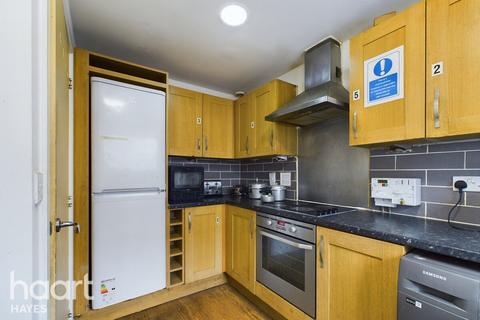 undefined, Wraysbury Drive, WEST DRAYTON