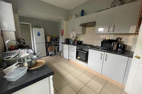 1 bedroom in a house share to rent, Machon Bank, Sheffield S7