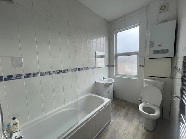 1st Floor Bathroom
