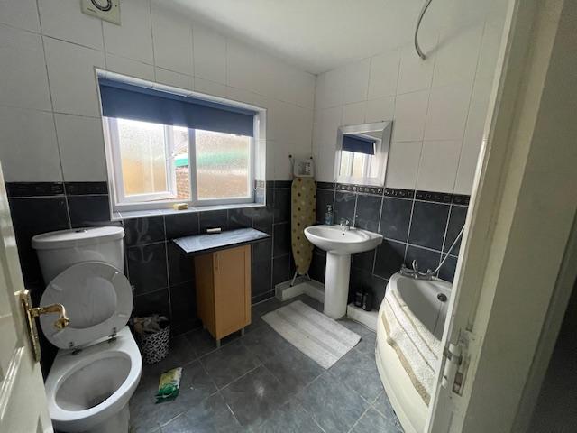 Ground Floor Bathroom
