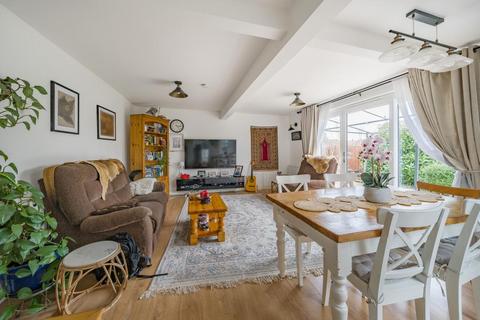 undefined, Kidlington, Oxfordshire, OX5